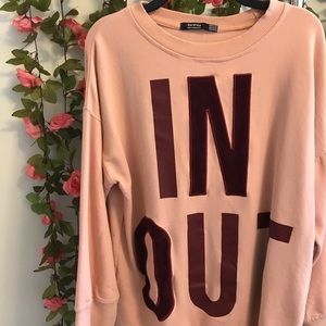 Sweater with velvet design
